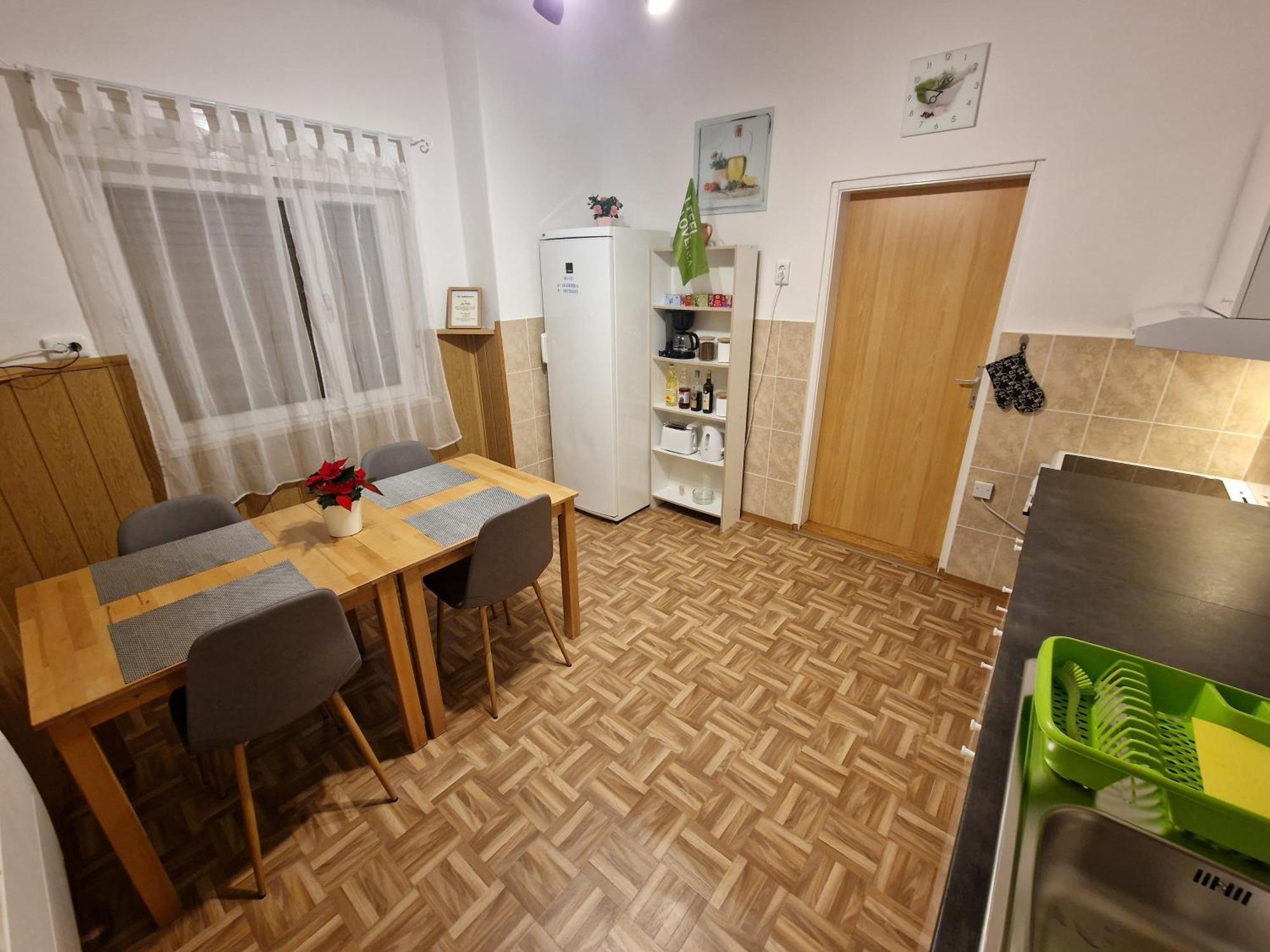 Saso Rooms & Apartments Ljubljana Exteriör bild